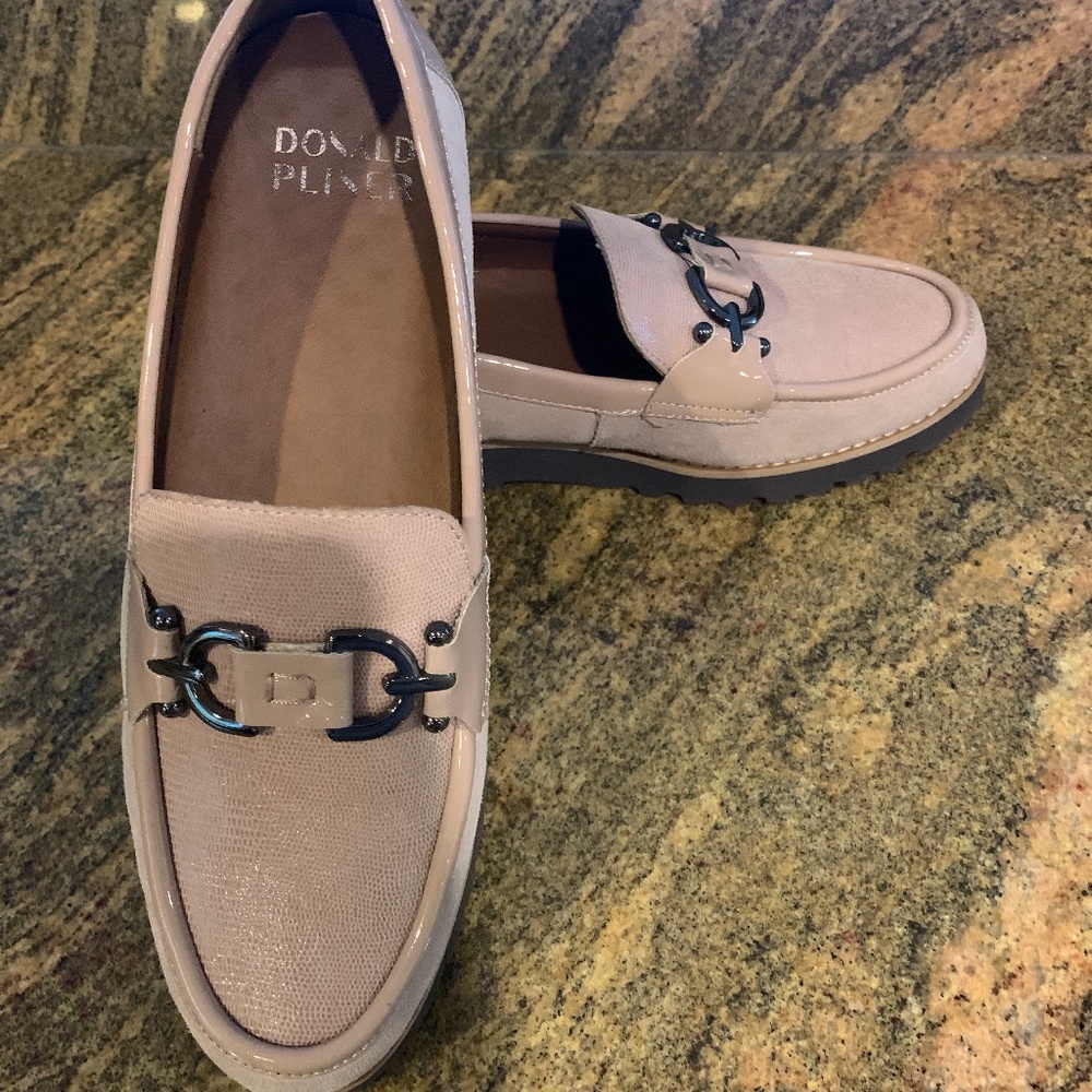 Donald Pliner loafers